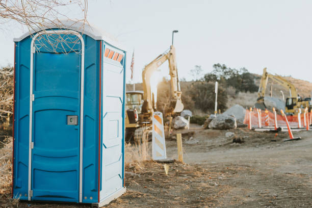 Portable Toilet Options We Offer in Baxley, GA
